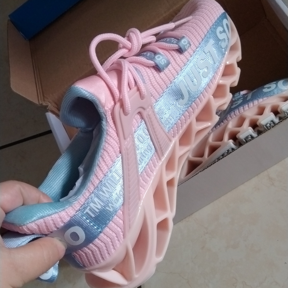 New - Picture 2 of 3